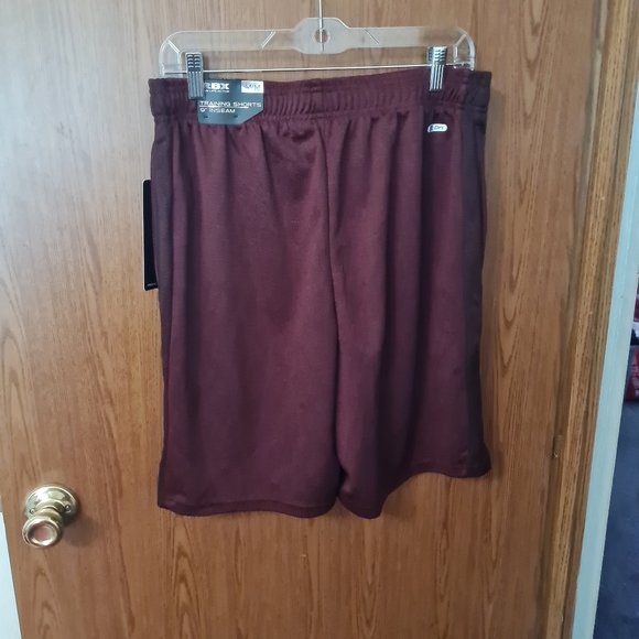 NWT Men's RBX Training Shorts - Picture 3 of 6